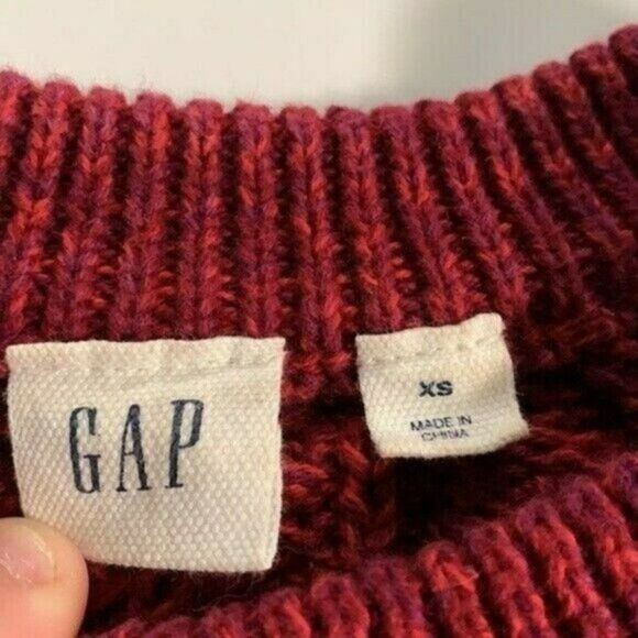 GAP Crew Neck Knit Dark Red Sweater | Women’s Size XS - Picture 2 of 4